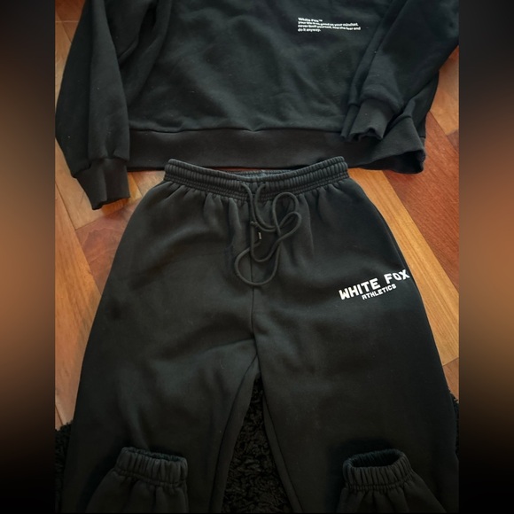 White Fox Set - Picture 3 of 8